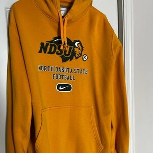Nike Official Team Gear XXL Gold and Green Hooded Sweatshirt/Hoodie